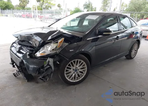 2012 Ford Focus Sel из США, поврежденный, VIN 1FAHP3H28CL433998